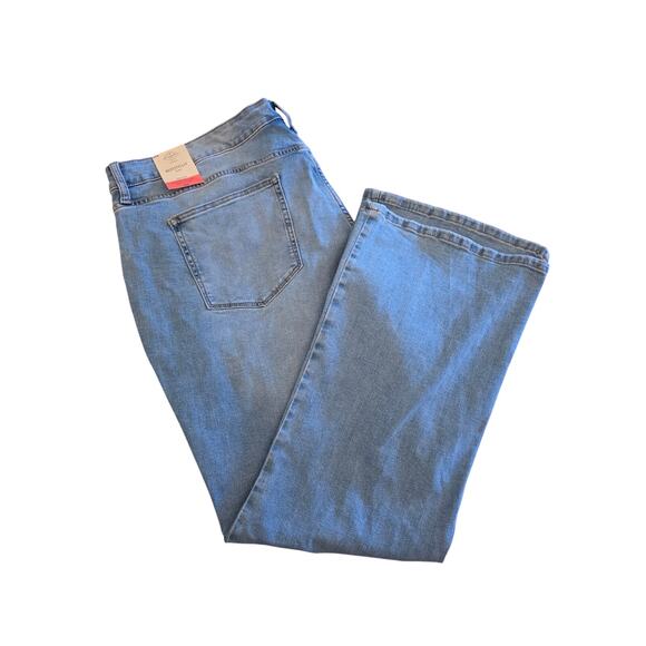 NWT St. John's Bay Mid‑Rise Bootcut Jeans – 22W | Stretch Denim | New With Tags - Picture 1 of 6